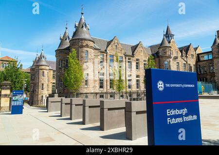 Das Edinburgh Futures Institute ist Teil der University of Edinburgh am Old Royal Infirmary Stockfoto