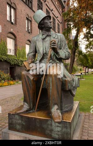 Statue des Autors Hans Christian Andersen, Rathausplatz, Kopenhagen, Dänemark Stockfoto