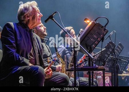Pepe Lienhard und sein Pepe Lienhard Orchester beim Konzert Eine Hommage an Ennio Morricone im Theaterhaus. Stuttgart, 28.03.2024 *** Pepe Lienhard und sein Pepe Lienhard Orchester beim Konzert Eine Hommage an Ennio Morricone im Theaterhaus Stuttgart, 28 03 2024 Foto:xDeondox/xFuturexImagex lienhard 4304 20240612 Stockfoto