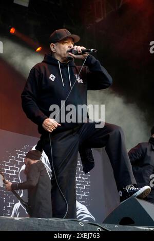 Körperanzahl ft. Ice-T, Konzert in der Zitadelle Spandau, Berlin, 11.06.2024 Ice-T bürgerlich Tracy Lauren Marrow, Rapper von Body Count ft. Ice-T während Ihrer Europa Tour 2024 live in der Berliner Zitadelle Spandau am 11.06.2024. Berlin Zitadelle Spandau *** Body Count ft Ice T, Konzert in Zitadelle Spandau, Berlin, 11 06 2024 Ice T bürgerlich Tracy Lauren Marrow, Rapper von Body Count ft Ice T während ihrer European Tour 2024 live in Zitadelle Spandau am 11 06 2024 Berlin Zitadelle Spandau Copyright: XAnitaxBuggex Stockfoto