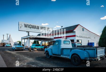 Der Wigwam Motels, auch bekannt als 'Wigwam Dörfer', ist ein Motel Kette in den USA während der 1930er und 1940er Jahre. Die Zimmer sind integriert. Stockfoto