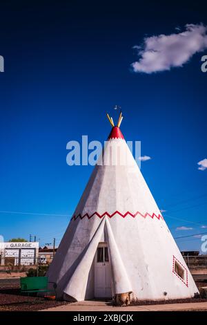 Die Wigwam Motels, auch bekannt als „Wigwam Villages“, sind eine Motelkette in den Vereinigten Staaten, die in den 1930er und 1940er Jahren erbaut wurde Stockfoto