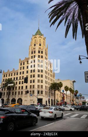 Hollywood First National Bank Gebäude an der nordöstlichen Ecke von Hollywood Blvd und Highland Ave Stockfoto