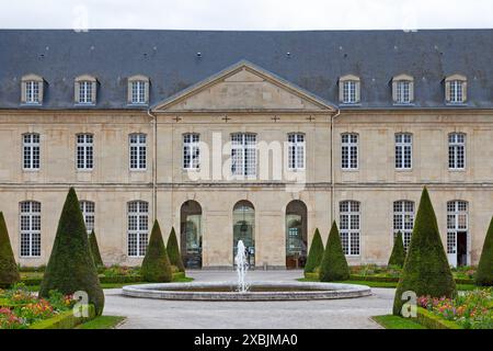 Das Kloster der Abtei von Sainte-Trinité (die Heilige Dreifaltigkeit), auch bekannt als Abbaye aux Dames. Es ist ein ehemaliges Frauenkloster in Caen, Normandie, nein Stockfoto