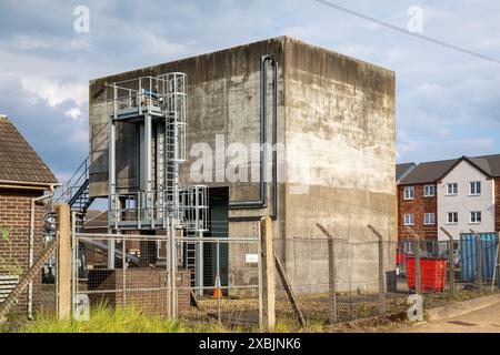 Wassertank in der Overton Lane, King's Lynn in brutalistischer Architektur Stockfoto