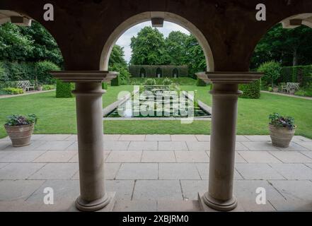 Der Queen Mothers Garden auf Walmer Castle in der Nähe von Deal und Dover in Kent, Heimat der Lords Wächter der Cinque Ports und der Queen Mother Stockfoto