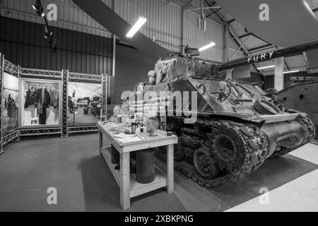 Bovington.Dorset.Vereinigtes Königreich.25. Februar 2024.der Sherman M4A2 Panzer aus dem Film (Fury) ist im Tank Museum in Dorset zu sehen Stockfoto