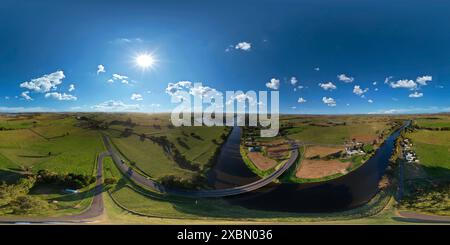 360 Grad Panorama Ansicht von 360°-Panoramablick auf den Macleay River und Belmore River bei Gladstone und Smithtown Mid North Coast New South Wales Australien