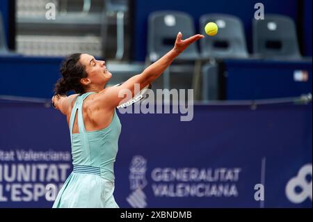 Valencia, Spanien. Juni 2024. Martina Trevisan aus Italien im Kampf gegen Lucia Cortez Llorca aus Spanien während der BBVA Open Internacional von Valencia im Sporting Tennis Valencia. Martina Trevisan gewann vom 6. Bis 3. 6-3 Credit: SOPA Images Limited/Alamy Live News Stockfoto