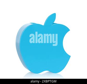 Bleistifthalter in Form eines Apple Inc. Markenlogos, isoliert auf weißem Hintergrund Stockfoto