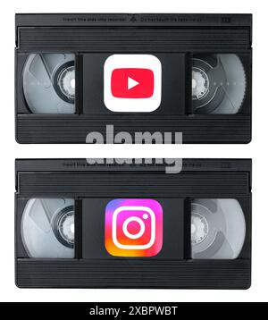 Set aus Retro-Videokassetten mit Instagram- und YouTube-App-Symbolen, isoliert auf einem transparenten Hintergrund. Konzept beliebter Online-Videodienste Stockfoto