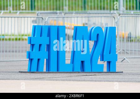 BERLIN - 07. JUNI 2024: Offizieller Hashtag der Ausstellung für soziale Netzwerke. ILA Berlin Air Show. Stockfoto