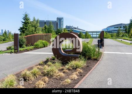 Seattle, Washington, USA – 15. Juni 2023: Hauptsitz der Expedia Group in Seattle. Stockfoto