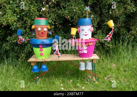 Flamborough Flowerpot Festival im Juni 2024, dörfliches Event in The East Riding of Yorkshire, England, Großbritannien Stockfoto