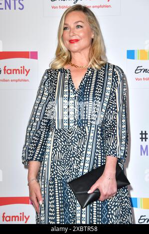 Elisabeth Röhm bei der Ernsting's Family Fashion Show 2024 im Hotel Atlantic. Hamburg, 11.06.2024 Stockfoto