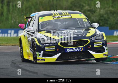 Daryl Deleon, Cupra Leon, Duckhams Racing mit Bartercard, BTCC, British Touring Car Championship, Runden zehn, elf und zwölf der Saison 2024, Stockfoto