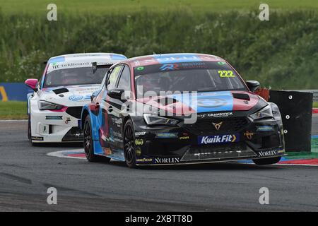 Chris Smiley, Cupra Leon, Restart Racing, BTCC, British Touring Car Championship, Runden zehn, elf und zwölf der Saison 2024, von den Thruxton Stockfoto