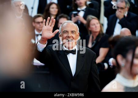 CANNES, FRANKREICH - 17. MAI: Selena Gomez, Zoe Saldana, Edgar Ramirez nehmen am Teppich von Emilia Perèz beim Festival de Cannes 2024 in Cannes Teil. Stockfoto