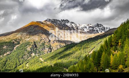 südtirol, reschensee, italien, alpen, Landschaft, Natur, Herbst, Alpenblick, Ressia, reschenpass Stockfoto