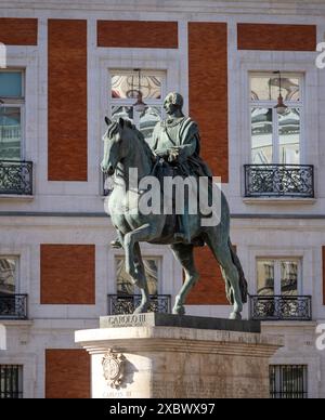 Reiterstatue von Karl III. Von Spanien, Plaza de la Puerta del Sol, Madrid, Spanien, 1994, eine Nachbildung einer kleineren von Juan Pascal de Mena. Stockfoto