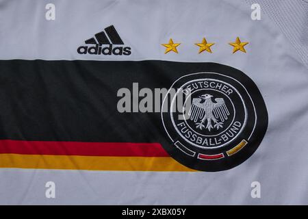 Uhingen, Baden-Württemberg, Deutschland - 13. August 2023: Deutsches Fußballtrikot bei der UEFA Euro 2008 in Österreich. Stockfoto