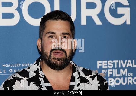 Cabourg, Frankreich. Juni 2024. Artus nimmt am Fotoruf der Jury im Rahmen des 38. Cabourg Film Festivals am 13. Juni 2024 im Grand Hotel in Cabourg, Frankreich, Teil. Quelle: Bernard Menigault/Alamy Live News Stockfoto