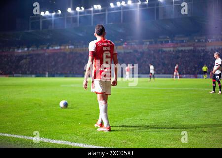 Criciuma, Brasilien. Juni 2024. Rene of Internacional, während des Spiels zwischen Internacional und Sao Paulo, für die brasilianische Serie A 2024, am 13. Juni im Heriberto Hulse Stadium in Criciuma. Foto: Max Peixoto/DiaEsportivo/Alamy Live News Credit: DiaEsportivo/Alamy Live News Stockfoto