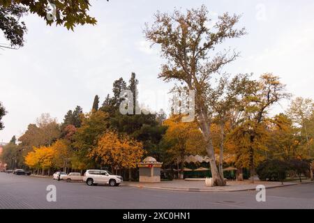 Ganja City. 10.18.2021. Alter Khan Park im Stadtzentrum. Stockfoto