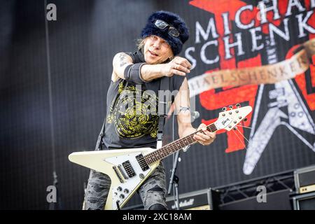 Solvesborg, Schweden. Juni 2024. Die Band Michael Schenker Group gibt ein Live-Konzert während des schwedischen Musikfestivals Sweden Rock Festival 2024 in Solvesborg. Hier ist Gitarrist Michael Schenker live auf der Bühne zu sehen. Stockfoto