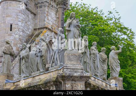 Kalvarienberg Calvaire, Kirche Eglise Notre-Dame-de-Confort de Meilars, Confort-Meilars, Departement Finistere Penn AR Bed, Region Bretagne Breizh, Frankreich *** Calvary Calvaire, Kirche Eglise Notre Dame de Confort de Meilars, Confort Meilars, Departement Finistere Penn AR Bed, Region Bretagne Breizh, Frankreich Stockfoto