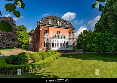 Das Prinzenhaus im Schlosspark Plön, Schleswig-Holstein, Deutschland | das Fürstenhaus im Schlosspark, Plön, Schleswig-Holstein, Deutschland Stockfoto