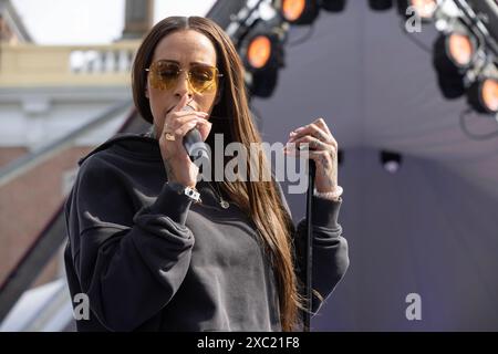 2024 06-12 AVRO TROS Muziekfeest GOES, NIEDERLANDE - 12. JUNI: Glennis Grace Goes, Niederlande. Foto von Marcel Koch/BSR Agency 67783465.jpg Goes Grote Markt Niederlande Inhalte können nicht direkt oder indirekt über Dritte in den Niederlanden weiterverbreitet werden. Copyright: XBSRxAgencyx Stockfoto