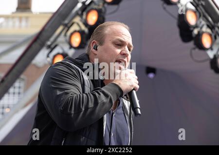 2024 06-12 AVRO TROS Muziekfeest GOES, NIEDERLANDE - 12. JUNI: Frans Bauer nimmt am 12. Juin 2024 an AVROS TROS Muziekfeest in Goes, Niederlande Teil. Foto von Marcel Koch/BSR Agency 67786748.jpg Goes Grote Markt Niederlande Inhalte können nicht direkt oder indirekt über Dritte in den Niederlanden weiterverbreitet werden. Copyright: XBSRxAgencyx Stockfoto