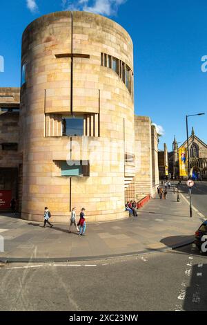 Die moderne Erweiterung des National Museum of Scotland in der Chambers Street Edinburgh Stockfoto