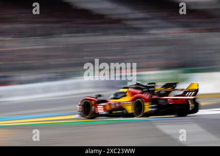 Le Mans, Frankreich, 13. Juni 2024#51 Ferrari AF Corse (ITA) Ferrari 499P (HY) - Alessandro Pier Guidi (ITA) / James Calado (GBR) / Antonio Giovinazzi (ITA) während der 92. Ausgabe der 24 Stunden von Le Mans, 4. Runde der FIA WEC Langstrecken-Weltmeisterschaft 2024, Hyperpole, Circuit des 24H du Mans, 13. Juni 2024 in Le Mans, Frankreich. Foto Kristof Vermeulen/MPS Agentur Credit MPS Agentur/Alamy Live News Stockfoto