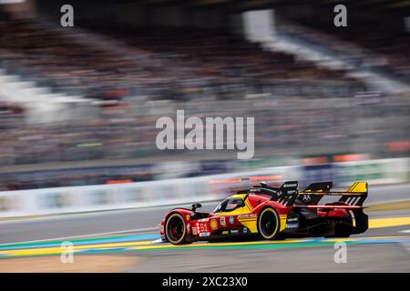Le Mans, Frankreich, 13. Juni 2024#51 Ferrari AF Corse (ITA) Ferrari 499P (HY) - Alessandro Pier Guidi (ITA) / James Calado (GBR) / Antonio Giovinazzi (ITA) während der 92. Ausgabe der 24 Stunden von Le Mans, 4. Runde der FIA WEC Langstrecken-Weltmeisterschaft 2024, Hyperpole, Circuit des 24H du Mans, 13. Juni 2024 in Le Mans, Frankreich. Foto Kristof Vermeulen/MPS Agentur Credit MPS Agentur/Alamy Live News Stockfoto
