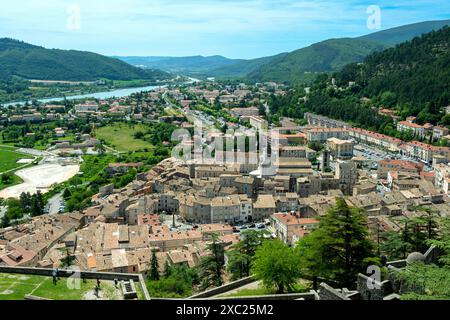 Sisteron. Blick auf die Stadt von der Zitadelle. Alpes-de-Haute-Provence. Provence-Alpes-Côte d'Azur. Frankreich Stockfoto