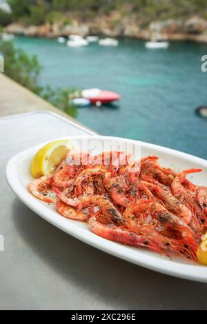 SA Cala Restaurant, frische Garnelen. Cala Figuera. Santanyi. Mallorca, Balearen. Spanien. Stockfoto