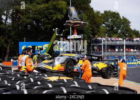 Le Mans, Frnce, 13.06.2024, Marshalls 65 SALES Rodrigo (usa), BECHE Mathias (SWI), HUFFAKER Scott (usa), Panis Racing, Oreca 07 - Gibson #65, LMP2 pro/AM, während des Free Practice 3 der 2024 24 Stunden von Le Mans, 4. Runde der FIA Langstrecken-Weltmeisterschaft 2024, auf dem Circuit des 24 Heures du Mans, am 13. Juni 2024 in Le Mans, Frankreich - Foto Joao Filipe/DPPI Credit: DPPI Media/Alamy Live News Stockfoto