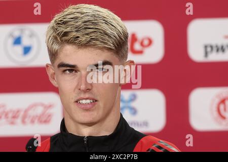 Freiberg, Deutschland. Juni 2024. Der belgische Charles de Ketelaere wurde während einer Pressekonferenz der belgischen Fußballnationalmannschaft Red Devils am Freitag, den 14. Juni 2024 in ihrem Basislager in Freiberg am Neckar zur Vorbereitung der Fußball-Europameisterschaft 2024 vorgestellt. Die Red Devils spielen in der Gruppe F bei der Europameisterschaft 2024 in Deutschland. BELGA FOTO BRUNO FAHY Credit: Belga News Agency/Alamy Live News Stockfoto