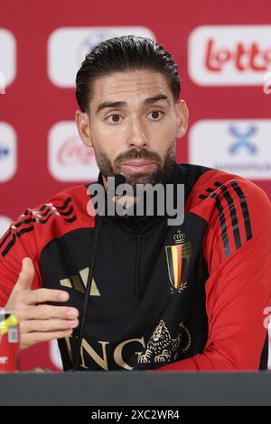 Freiberg, Deutschland. Juni 2024. Der belgische Yannick Carrasco wurde während einer Pressekonferenz der belgischen Fußballnationalmannschaft Red Devils am Freitag, den 14. Juni 2024, in ihrem Basislager in Freiberg am Neckar zur Vorbereitung der Fußball-Europameisterschaft 2024 vorgestellt. Die Red Devils spielen in der Gruppe F bei der Europameisterschaft 2024 in Deutschland. BELGA FOTO BRUNO FAHY Credit: Belga News Agency/Alamy Live News Stockfoto