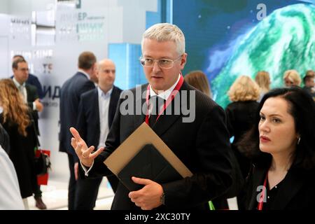 Sankt Petersburg, Russland. Juni 2024. Vladimir Solodov, Gouverneur des Gebiets Kamtschatka, beim Internationalen Wirtschaftsforum von St. Petersburg 2024 (SPIEF 2024). (Foto: Maksim Konstantinov/SOPA Images/SIPA USA) Credit: SIPA USA/Alamy Live News Stockfoto