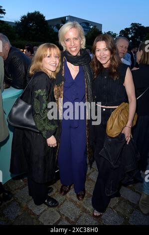 Karoline Schuch, Katja Eichinger und Hannah Herzsprung beim fest der Produktionsallianz 2024 im Tipi am Kanzleramt. Berlin, 13.06.2024 *** Karoline Schuch, Katja Eichinger und Hannah Herzsprung beim Festival Production Alliance 2024 im Tipi am Kanzleramt Berlin, 13 06 2024 Foto:XF.xKernx/xFuturexImagex produzentenfest 4985 Stockfoto