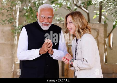 Borgo Egnazia, Italien. Juni 2024. La Presidente del Consiglio Giorgia Meloni e il Primo Ministro dell'India Narendra Modi durante la riunione dei Capi di Stato e di Governo dei Paesi G7 A Borgo Egnazia, Venerdì, 14 Giugno 2024 (Foto Roberto Monaldo/LaPresse) Premierminister Giorgia Meloni und Premierminister von Indien Narendra Modi während des Treffens der Staats- und Regierungschefs der G7-Länder in Borgo Egnazia, Freitag, 14. Juni 2024 (Foto: Roberto Monaldo/LaPresse) Credit: LaPresse/Alamy Live News Stockfoto