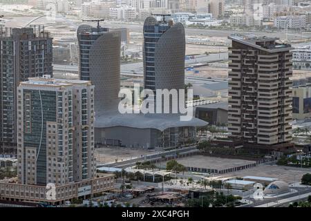 Lusail Gebäude und Skyline bei Sonnenuntergang Stockfoto