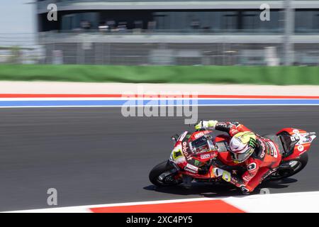 Misano, Italien. Juni 2024. Alvaro Bautista (ESP) Ducati Panigale V4R, Aruba. IT Racing - Ducati während der FIM Superbike World Championship Pirelli Emilia-Romagna Round auf dem Misano World Circuit, Misano Adriatico, Italien am 14. Juni 2024 während der SBK - Free Training Pirelli Emilia-Romagna Round, World Superbike - SBK Rennen in Misano, Italien, 14. Juni 2024 Credit: Independent Photo Agency/Alamy Live News Stockfoto