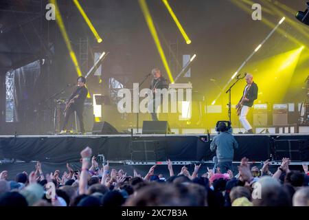 Adenau, 7. Juni 2024: Troy Van Leeuwen, Josh Homme und Michael Shuman von Queens of the Stone Age spielen im Rock am Ring. Das Festival dauert Stockfoto