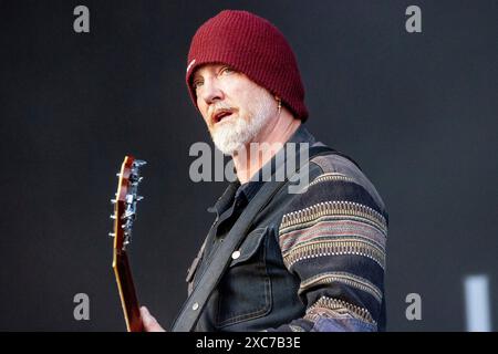 Adenau, 7. Juni 2024: Josh Homme aus Queens of the Stone Age spielt im Rock am Ring. Das Festival findet auf der Nürburgring-Rennstrecke statt Stockfoto