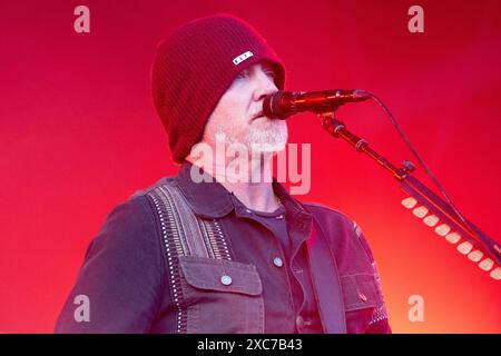 Adenau, 7. Juni 2024: Josh Homme aus Queens of the Stone Age spielt im Rock am Ring. Das Festival findet auf der Nürburgring-Rennstrecke statt Stockfoto