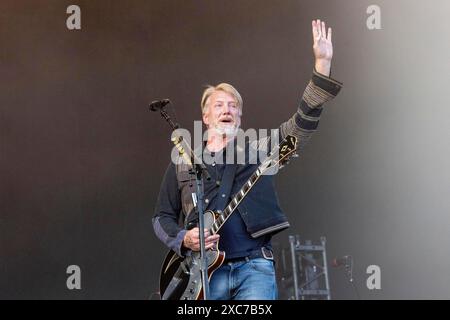 Adenau, 7. Juni 2024: Josh Homme aus Queens of the Stone Age spielt im Rock am Ring. Das Festival findet auf der Nürburgring-Rennstrecke statt Stockfoto